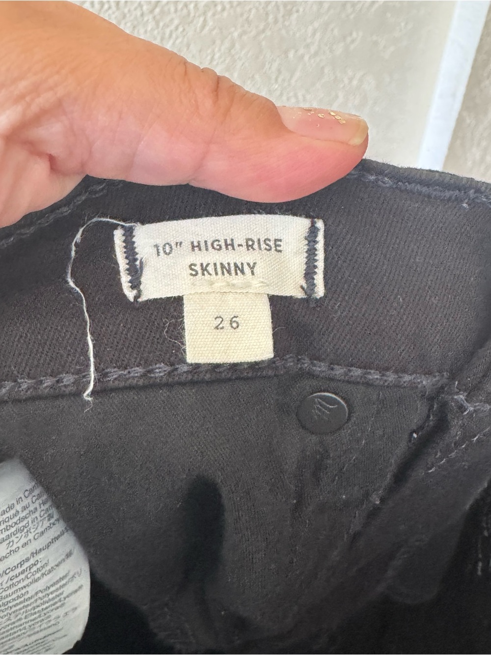 Madewell 10" High-Rise Skinny Jeans in Carbondale Wash - Picture 6 of 10